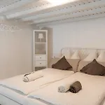 5-bed Stylish Maisonette Appartamento *