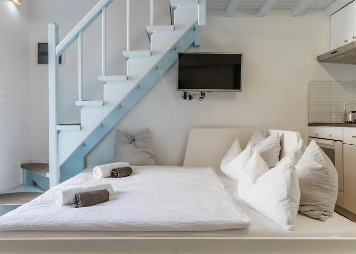 Apartment 5-bed Stylish Maisonette