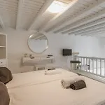 Appartement 5-bed Stylish Maisonette