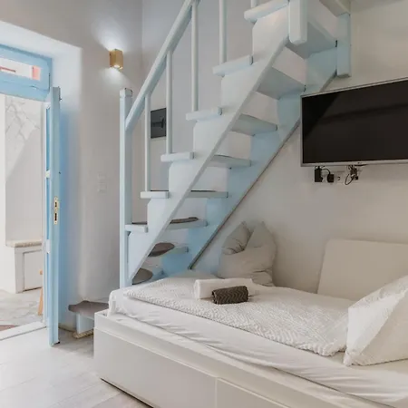 Daire 5-bed Stylish Maisonette Mykonos Town